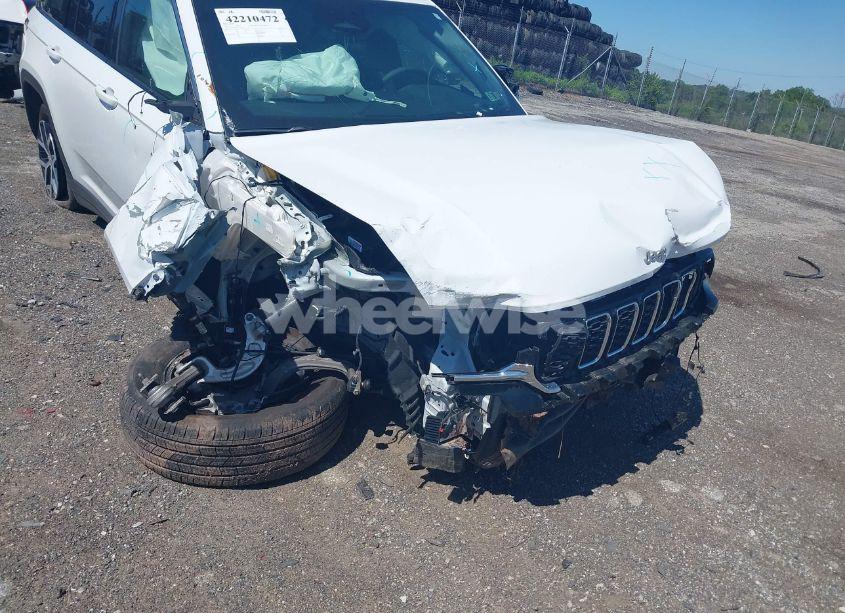 Photo 6 of 2024 Jeep Grand CHEROKEE LIMITED 4X4 (VIN 1C4RJHBG6R8512521)