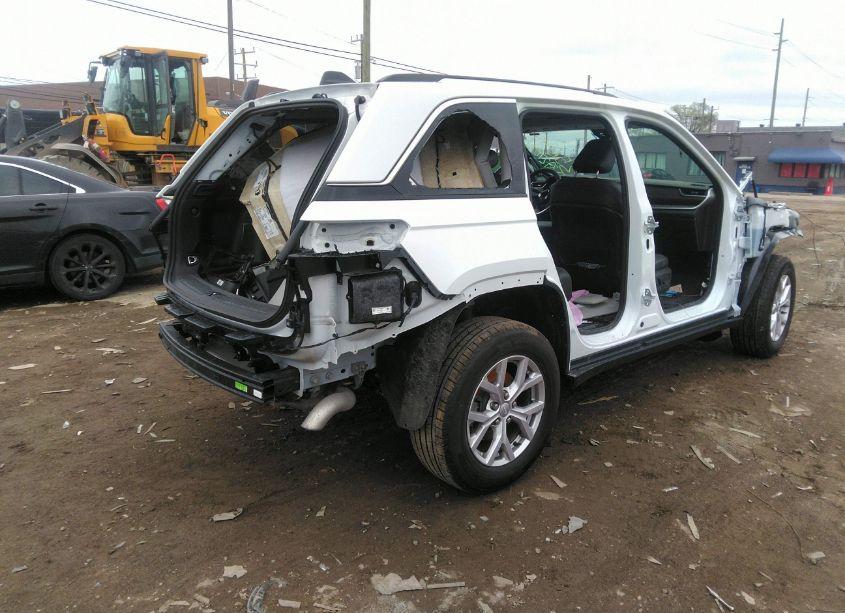 Photo 4 of 2022 Jeep Grand CHEROKEE LIMITED 4X4 (VIN 1C4RJHBG7N8635044)