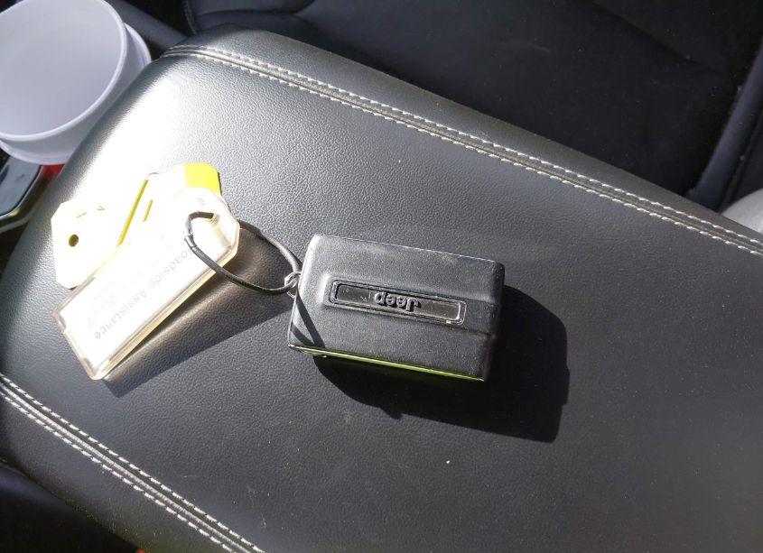 Photo 11 of 2023 Jeep Grand CHEROKEE LIMITED 4X4 (VIN 1C4RJHBG7PC512490)