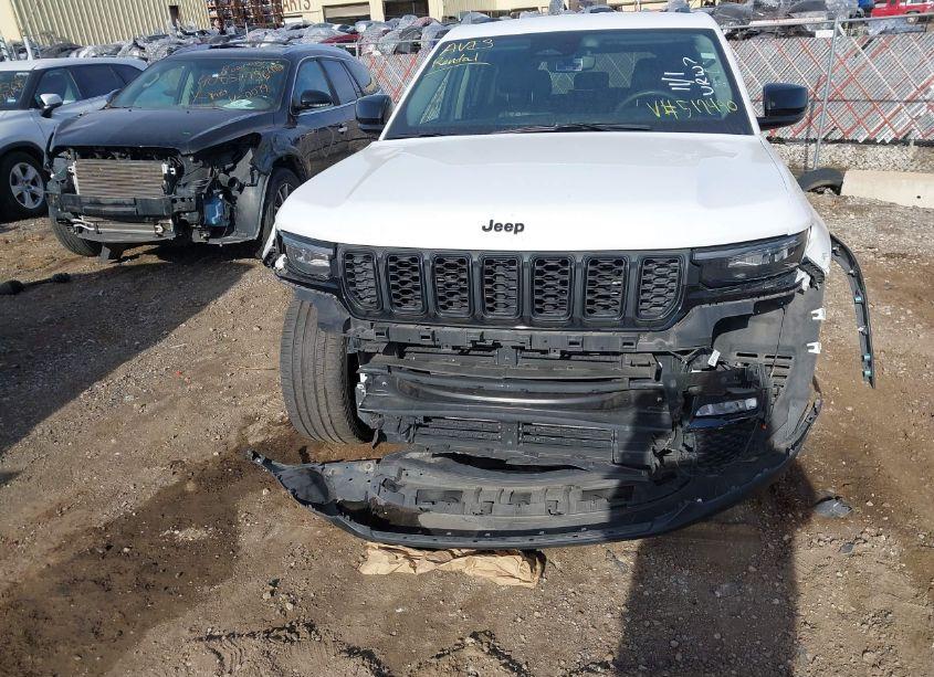 Photo 12 of 2023 Jeep Grand CHEROKEE LIMITED 4X4 (VIN 1C4RJHBG7PC512490)