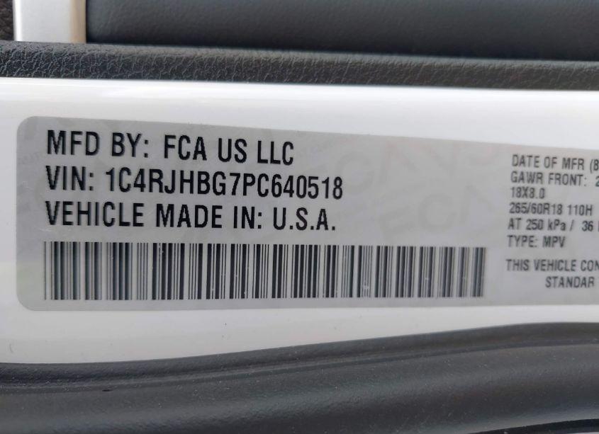 Photo 9 of 2023 Jeep Grand CHEROKEE LIMITED 4X4 (VIN 1C4RJHBG7PC640518)