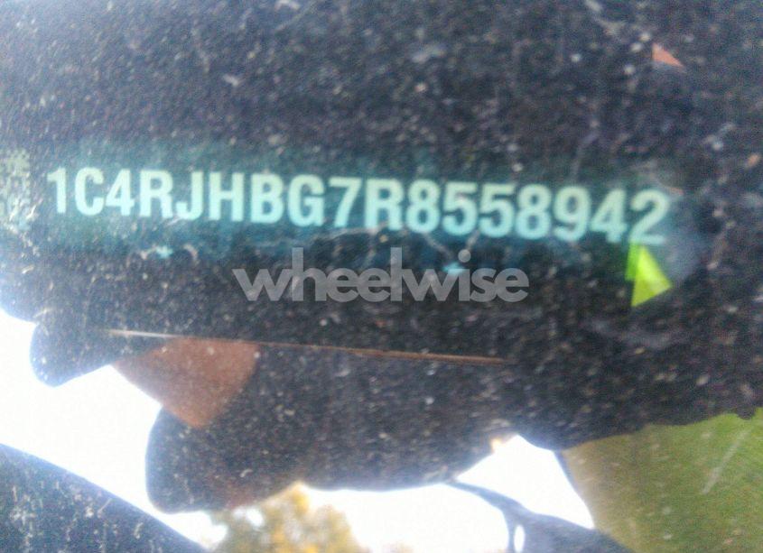 Photo 9 of 2024 Jeep Grand CHEROKEE LIMITED 4X4 (VIN 1C4RJHBG7R8558942)