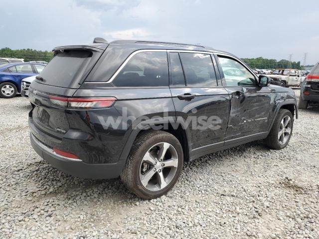 Photo 5 of 2024 JEEP GRAND CHEROKEE LIMITED (VIN 1C4RJHBG7RC103456)