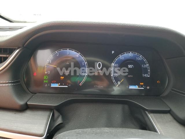 Photo 8 of 2024 JEEP GRAND CHEROKEE LIMITED (VIN 1C4RJHBG7RC103456)