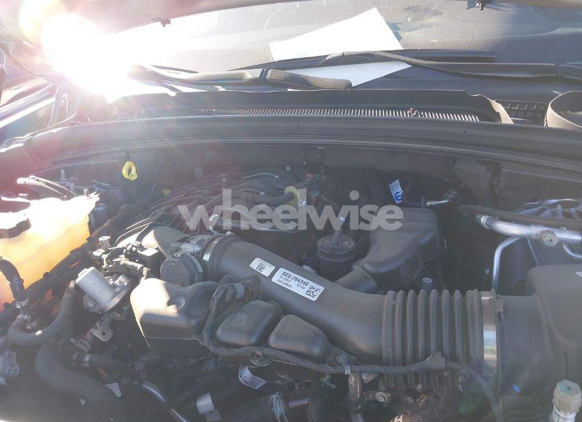 Photo 10 of 2024 Jeep Grand CHEROKEE LIMITED 4X4 (VIN 1C4RJHBG7RC109032)