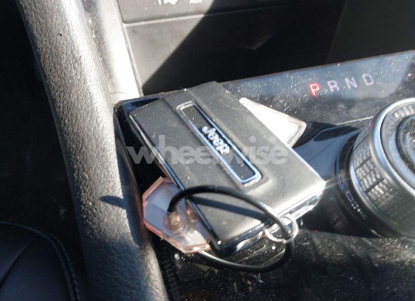 Photo 11 of 2024 Jeep Grand CHEROKEE LIMITED 4X4 (VIN 1C4RJHBG7RC109032)