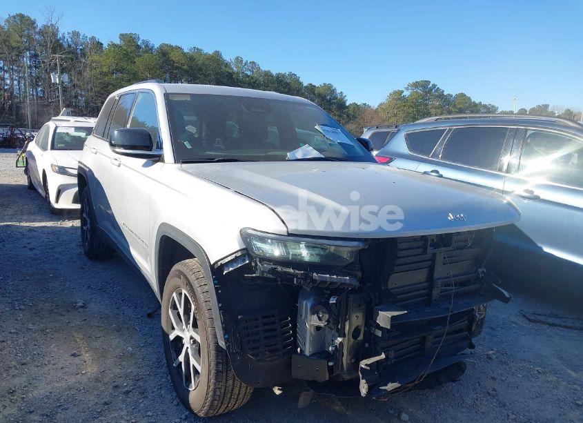 Photo 13 of 2024 Jeep Grand CHEROKEE LIMITED 4X4 (VIN 1C4RJHBG7RC109032)