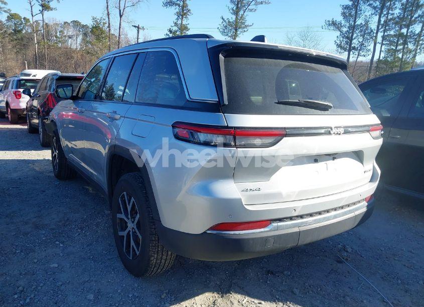 Photo 3 of 2024 Jeep Grand CHEROKEE LIMITED 4X4 (VIN 1C4RJHBG7RC109032)