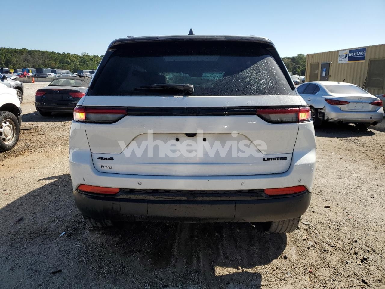 Photo 6 of 2025 JEEP GRAND CHEROKEE LIMITED (VIN 1C4RJHBG7SC268378)