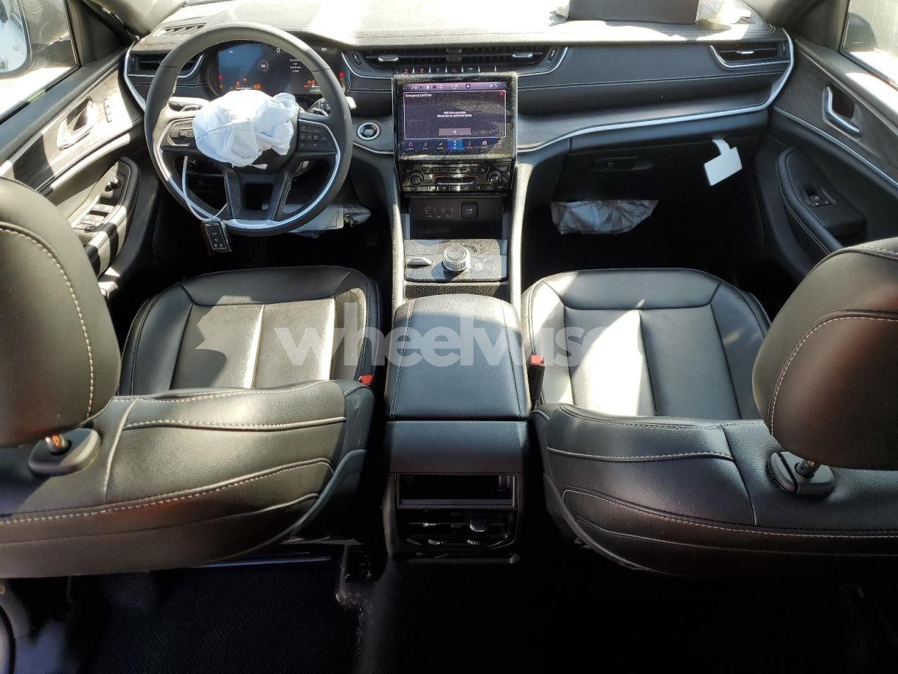 Photo 8 of 2025 JEEP GRAND CHEROKEE LIMITED (VIN 1C4RJHBG7SC268378)