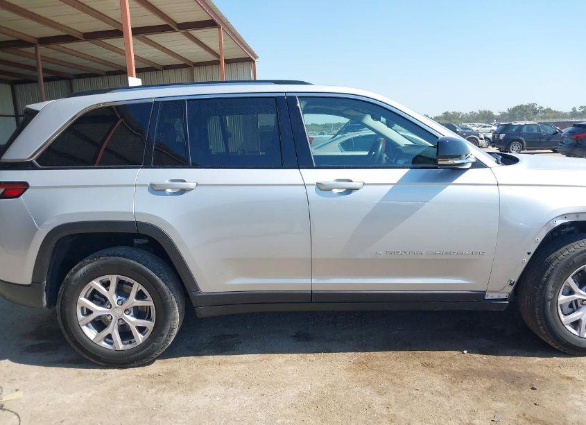 Photo 14 of 2022 Jeep Grand CHEROKEE LIMITED 4X4 (VIN 1C4RJHBG8N8501787)