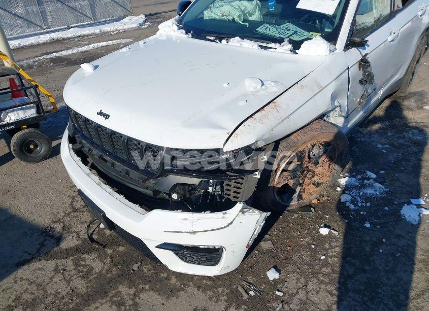 Photo 6 of 2023 Jeep Grand CHEROKEE LIMITED 4X4 (VIN 1C4RJHBG8PC578806)