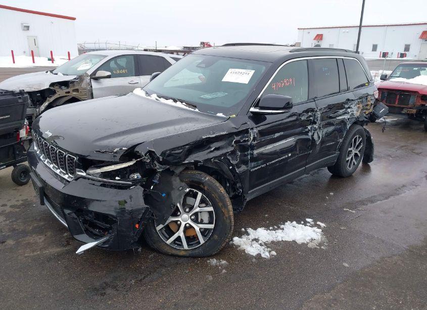 Photo 2 of 2024 Jeep Grand CHEROKEE LIMITED 4X4 (VIN 1C4RJHBG8RC194592)