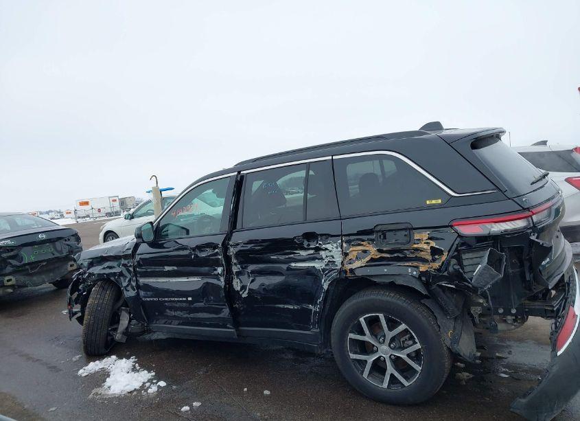 Photo 6 of 2024 Jeep Grand CHEROKEE LIMITED 4X4 (VIN 1C4RJHBG8RC194592)