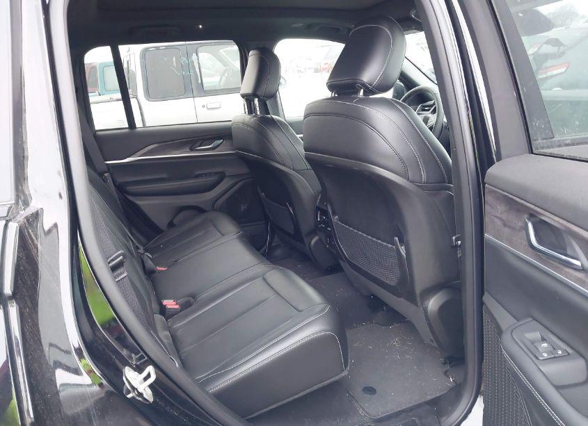 Photo 8 of 2024 Jeep Grand CHEROKEE LIMITED 4X4 (VIN 1C4RJHBG8RC194592)