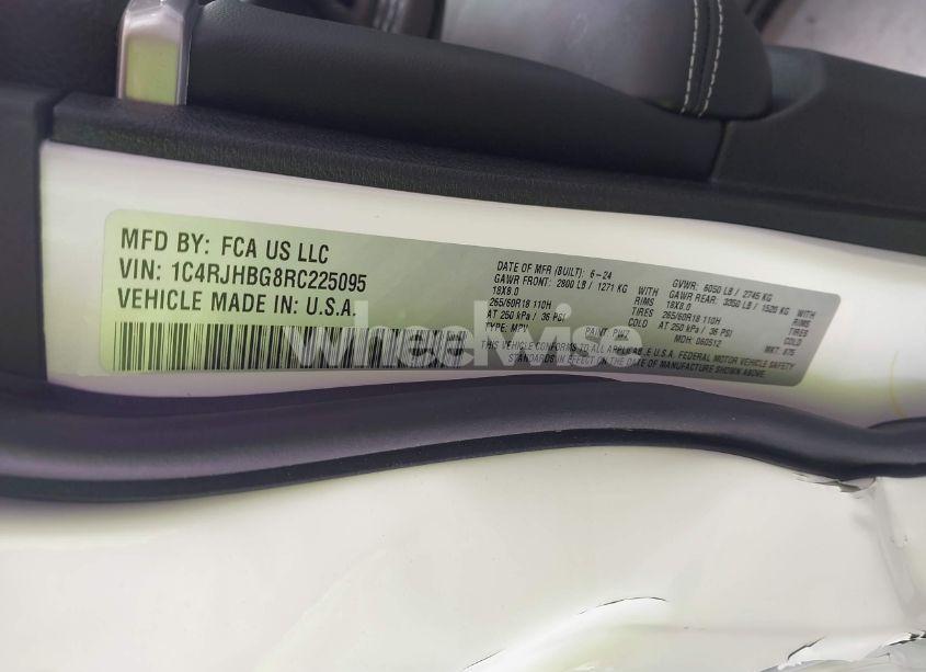 Photo 9 of 2024 Jeep Grand CHEROKEE LIMITED 4X4 (VIN 1C4RJHBG8RC225095)