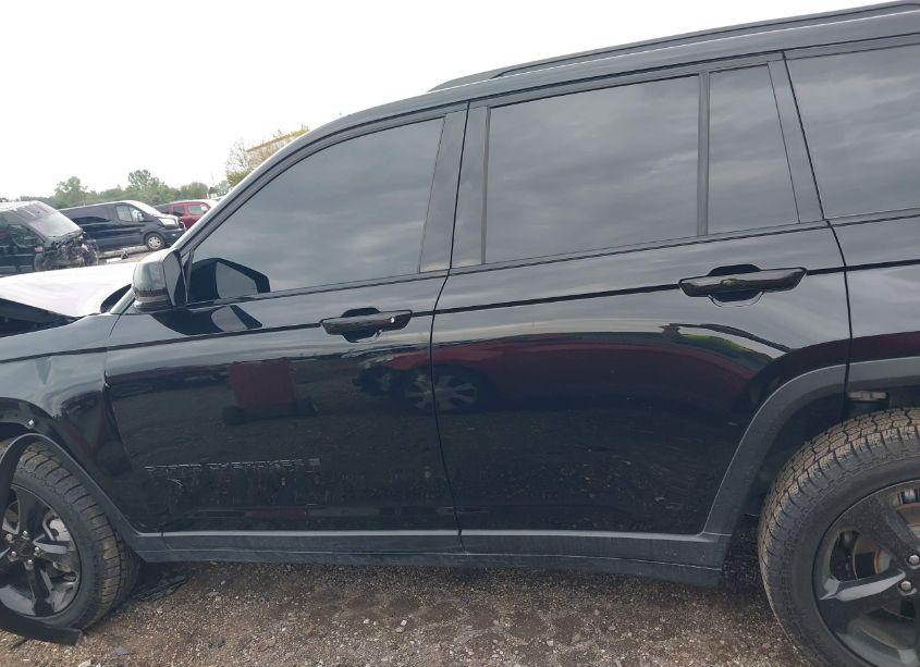 Photo 14 of 2024 Jeep Grand CHEROKEE LIMITED 4X4 (VIN 1C4RJHBG8RC680366)