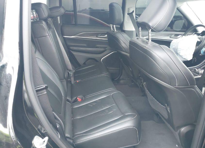 Photo 8 of 2024 Jeep Grand CHEROKEE LIMITED 4X4 (VIN 1C4RJHBG8RC680366)