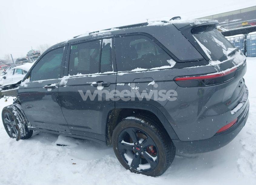 Photo 15 of 2024 Jeep Grand CHEROKEE LIMITED 4X4 (VIN 1C4RJHBG8RC702012)