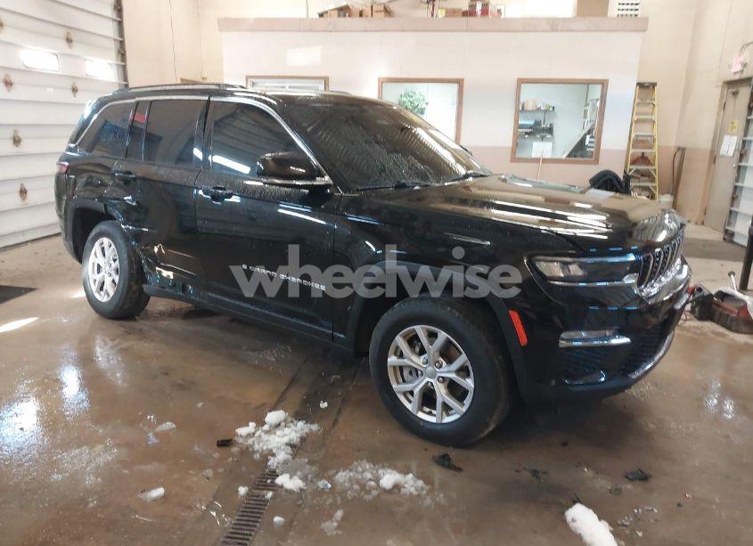 2022 Jeep Grand CHEROKEE LIMITED 4X4 (VIN 1C4RJHBG9N8521577) main photo