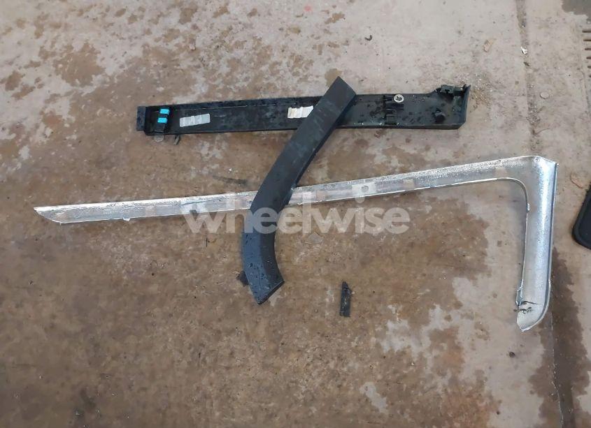 Photo 12 of 2022 Jeep Grand CHEROKEE LIMITED 4X4 (VIN 1C4RJHBG9N8521577)