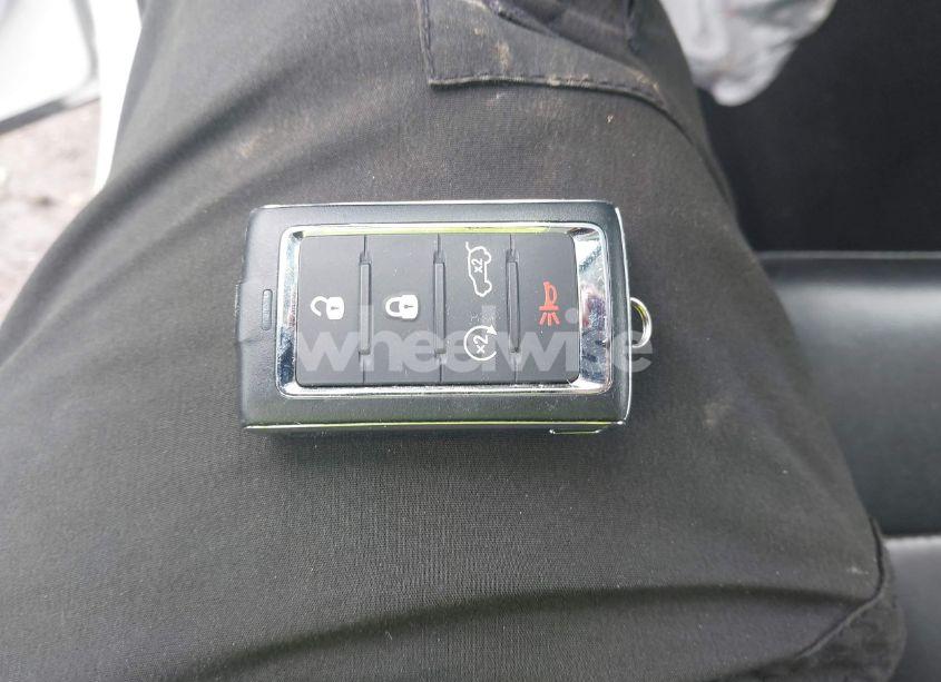 Photo 11 of 2023 Jeep Grand CHEROKEE LIMITED 4X4 (VIN 1C4RJHBG9PC533387)