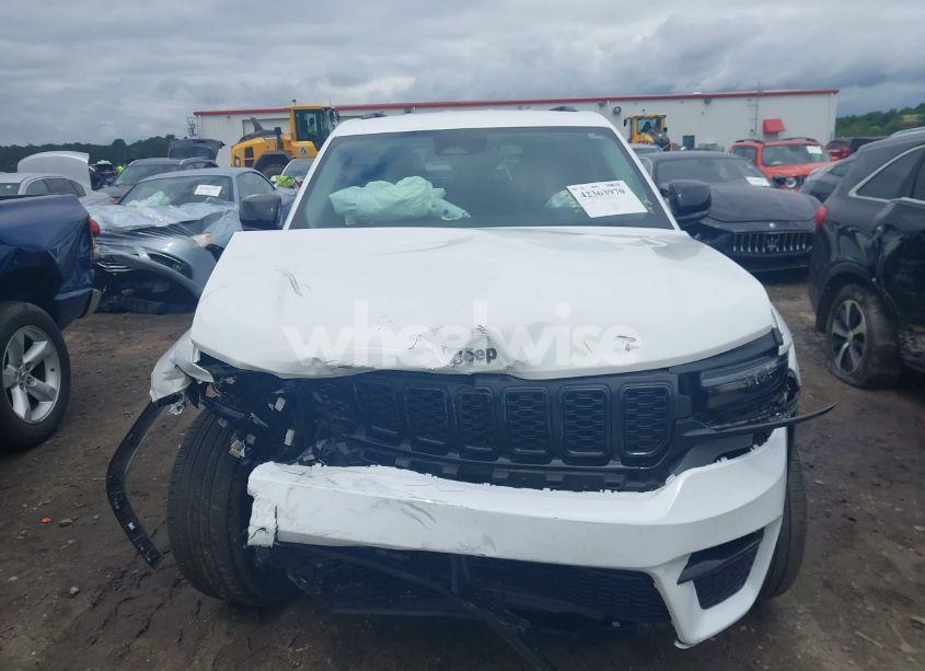 Photo 12 of 2023 Jeep Grand CHEROKEE LIMITED 4X4 (VIN 1C4RJHBG9PC533387)