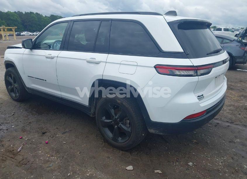 Photo 3 of 2023 Jeep Grand CHEROKEE LIMITED 4X4 (VIN 1C4RJHBG9PC533387)