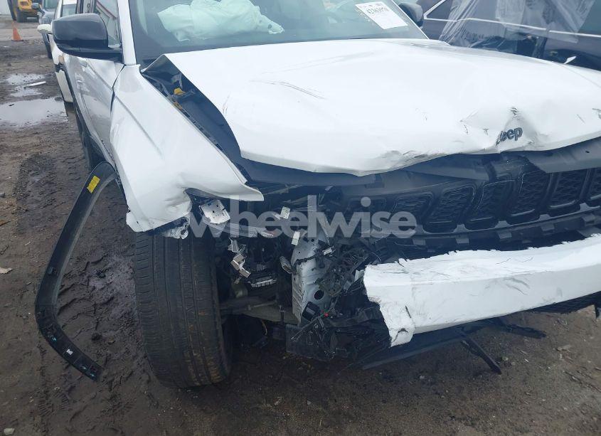 Photo 6 of 2023 Jeep Grand CHEROKEE LIMITED 4X4 (VIN 1C4RJHBG9PC533387)