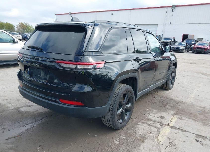 Photo 4 of 2023 Jeep Grand CHEROKEE LIMITED 4X4 (VIN 1C4RJHBG9PC569175)