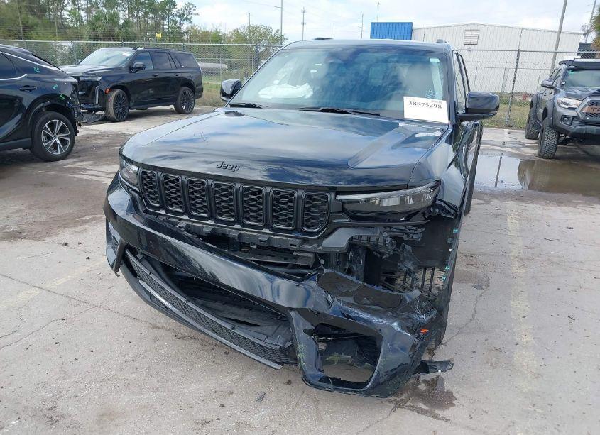 Photo 6 of 2023 Jeep Grand CHEROKEE LIMITED 4X4 (VIN 1C4RJHBG9PC569175)