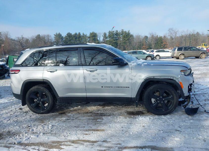 Photo 13 of 2023 Jeep Grand CHEROKEE LIMITED 4X4 (VIN 1C4RJHBG9PC599244)