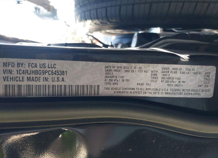 Photo 9 of 2023 Jeep Grand CHEROKEE LIMITED 4X4 (VIN 1C4RJHBG9PC645381)