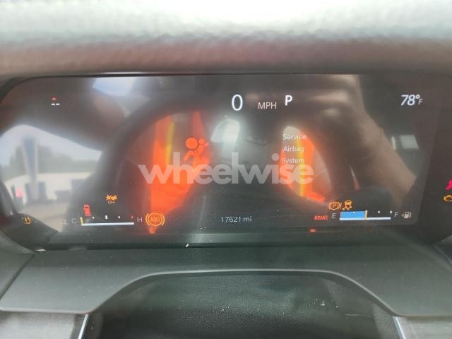 Photo 2 of 2024 JEEP GRAND CHEROKEE LIMITED (VIN 1C4RJHBG9R8620857)