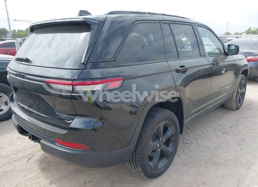 Photo 4 of 2024 Jeep Grand CHEROKEE LIMITED 4X4 (VIN 1C4RJHBG9RC168955)