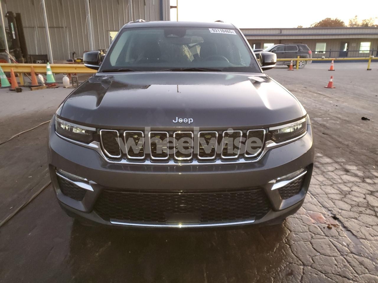 Photo 5 of 2022 JEEP GRAND CHEROKEE LIMITED (VIN 1C4RJHBGXN8578774)