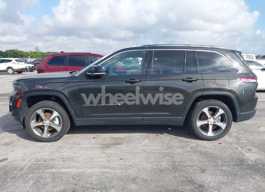 Photo 14 of 2023 Jeep Grand CHEROKEE LIMITED 4X4 (VIN 1C4RJHBGXP8766245)