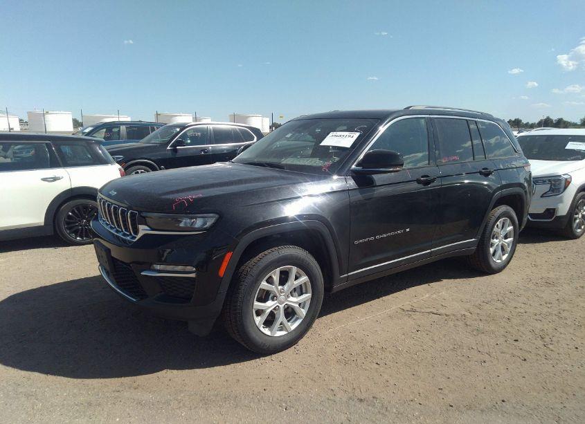 Photo 2 of 2023 Jeep Grand CHEROKEE LIMITED 4X4 (VIN 1C4RJHBGXPC500902)