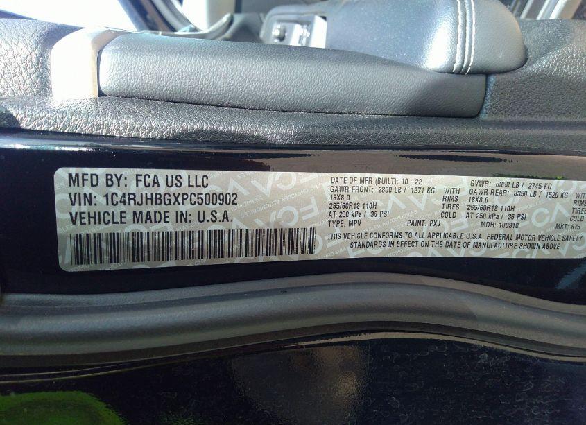 Photo 9 of 2023 Jeep Grand CHEROKEE LIMITED 4X4 (VIN 1C4RJHBGXPC500902)