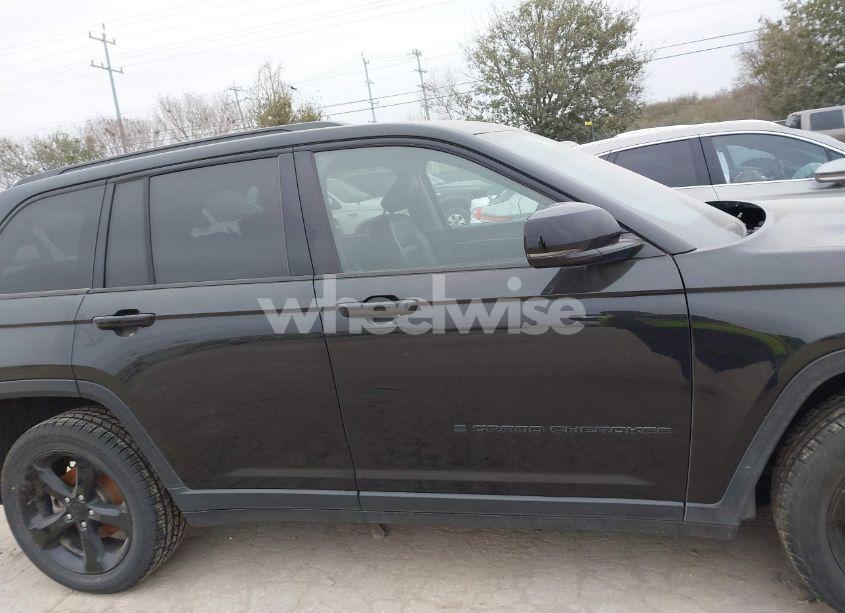 Photo 14 of 2023 Jeep Grand CHEROKEE LIMITED 4X4 (VIN 1C4RJHBGXPC569265)