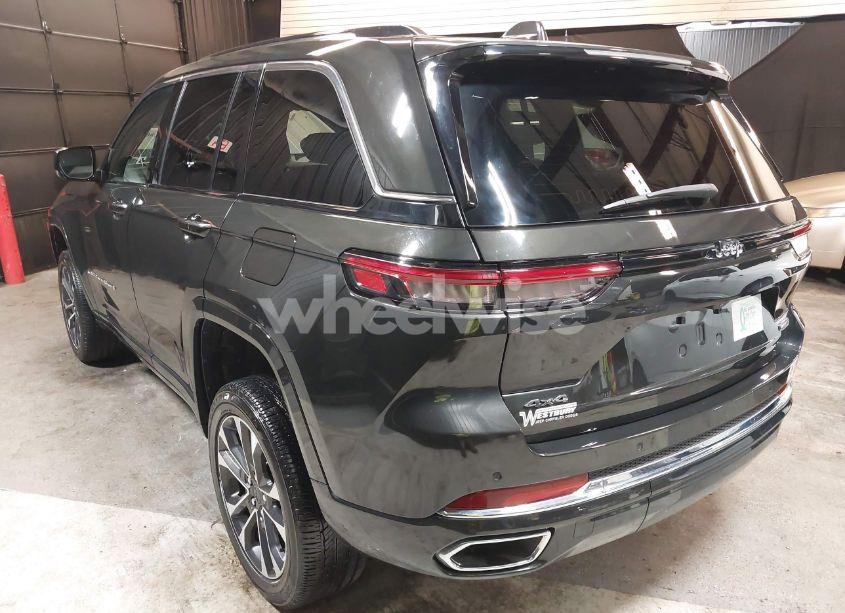 Photo 3 of 2023 Jeep Grand CHEROKEE OVERLAND 4X4 (VIN 1C4RJHDG0P8701157)