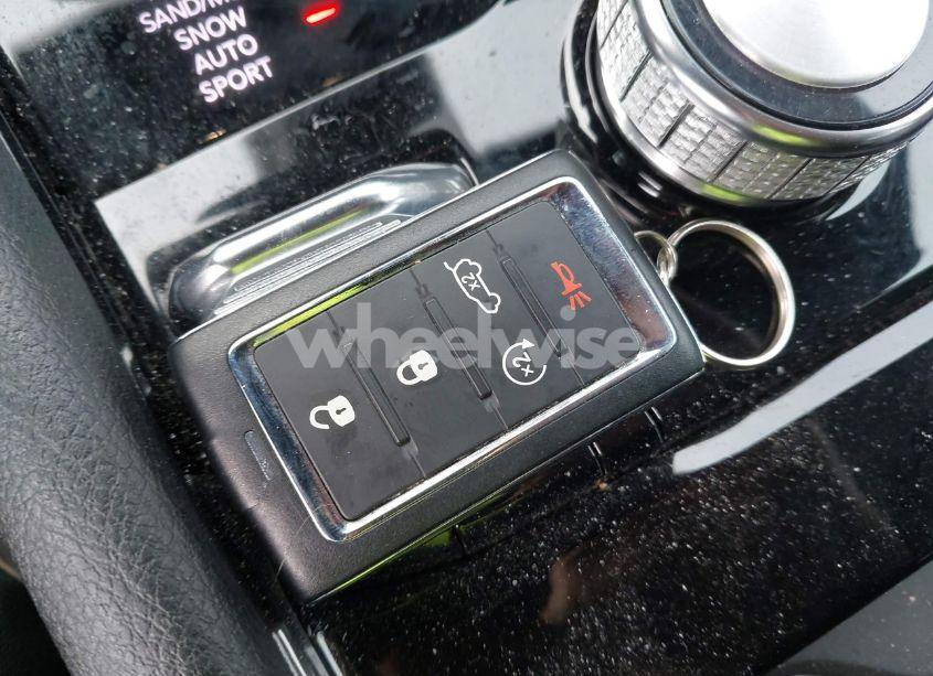 Photo 11 of 2022 Jeep Grand CHEROKEE OVERLAND 4X4 (VIN 1C4RJHDG1N8605700)