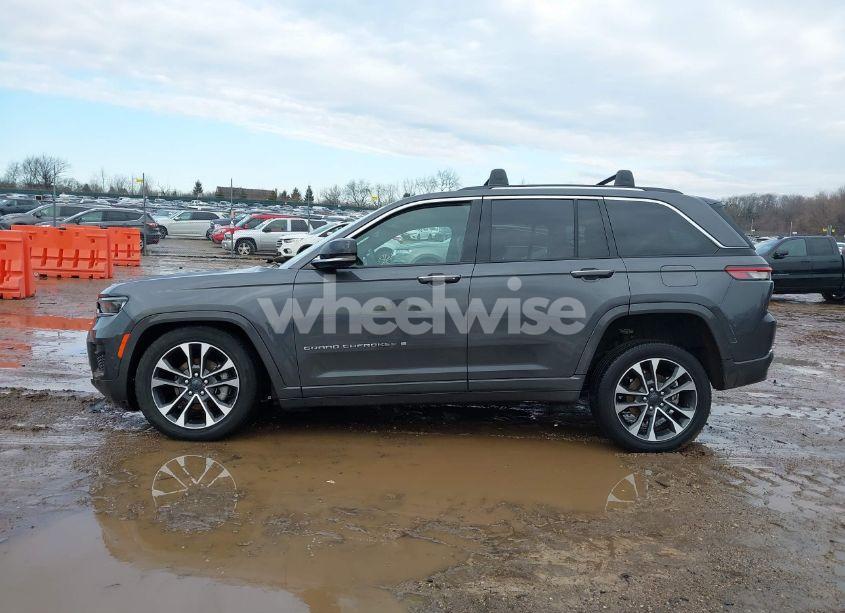 Photo 14 of 2022 Jeep Grand CHEROKEE OVERLAND 4X4 (VIN 1C4RJHDG1N8605700)