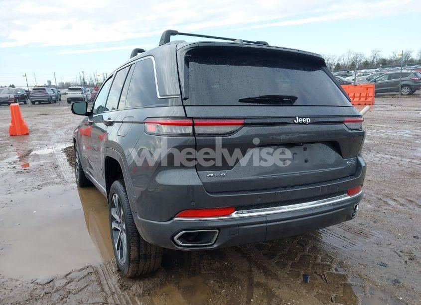 Photo 3 of 2022 Jeep Grand CHEROKEE OVERLAND 4X4 (VIN 1C4RJHDG1N8605700)