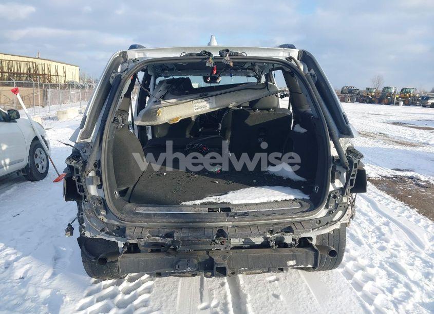 Photo 16 of 2022 Jeep Grand CHEROKEE OVERLAND 4X4 (VIN 1C4RJHDG1N8606751)