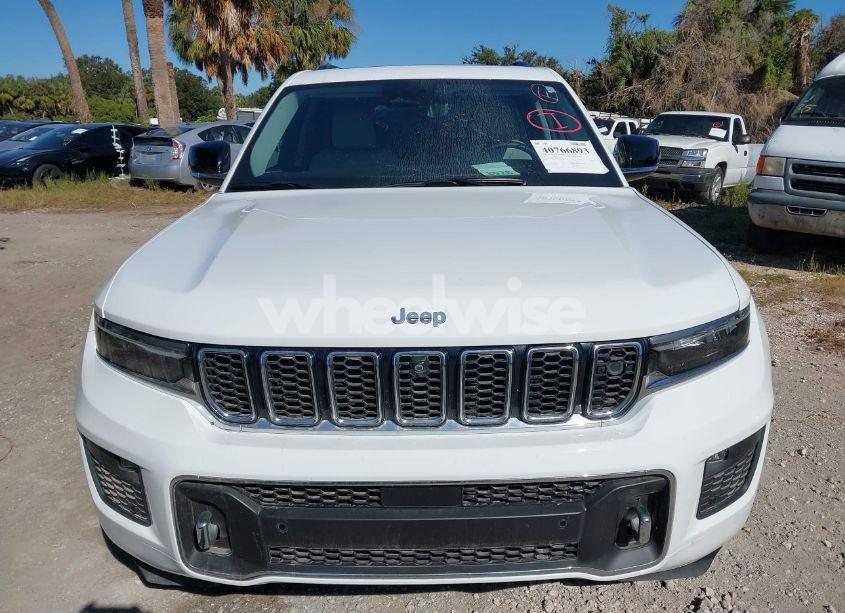 Photo 12 of 2023 Jeep Grand CHEROKEE OVERLAND 4X4 (VIN 1C4RJHDG2PC502074)