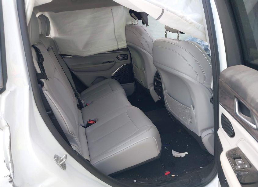 Photo 8 of 2022 Jeep Grand CHEROKEE OVERLAND 4X4 (VIN 1C4RJHDG3N8635796)