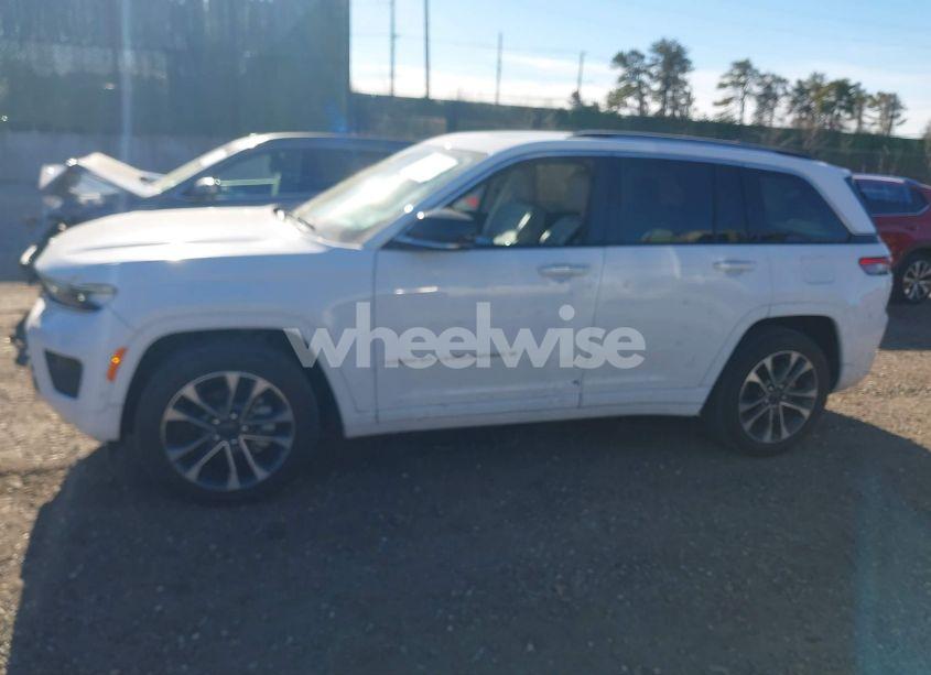 Photo 14 of 2023 Jeep Grand CHEROKEE OVERLAND 4X4 (VIN 1C4RJHDG3PC508742)