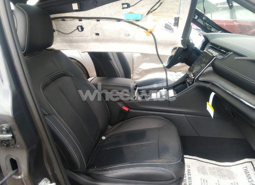 Photo 5 of 2023 Jeep Grand CHEROKEE OVERLAND (VIN 1C4RJHDG4PC548084)