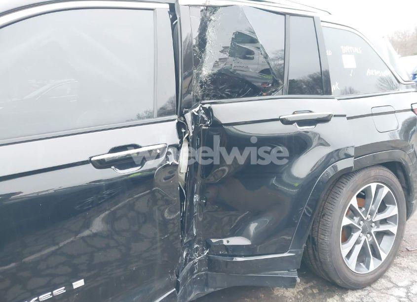 Photo 6 of 2023 Jeep Grand CHEROKEE OVERLAND (VIN 1C4RJHDG5PC519029)